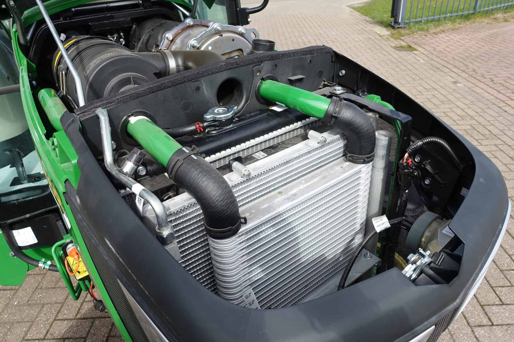 John Deere 4066R 4wd HST - Afbeelding 46