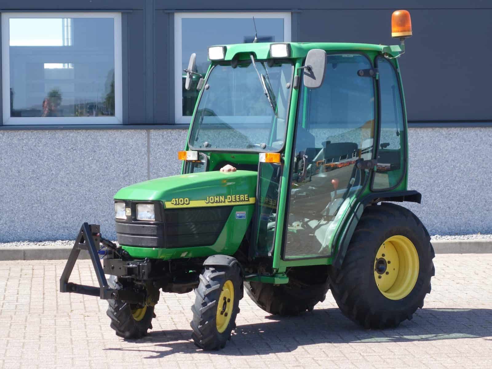 John Deere 4100 4wd HST