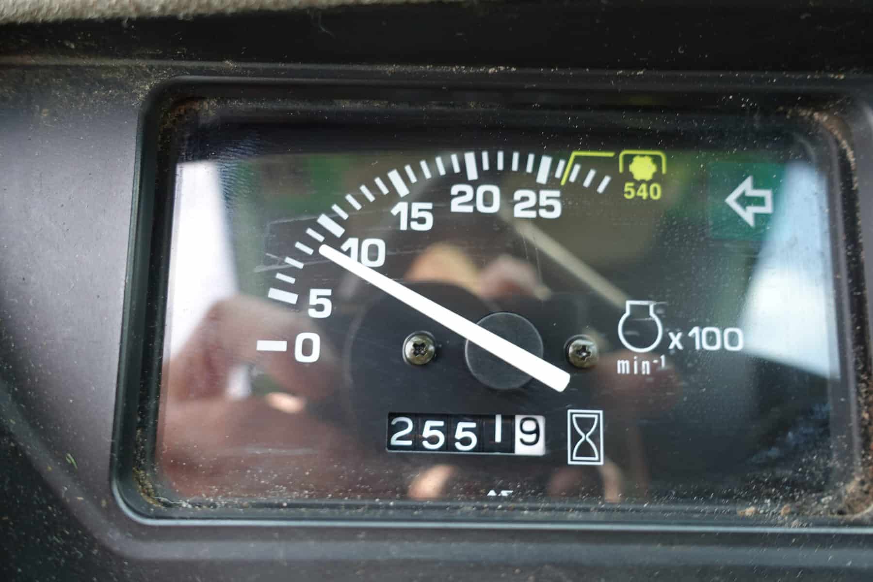 John Deere 4115 4wd HST - Afbeelding 12