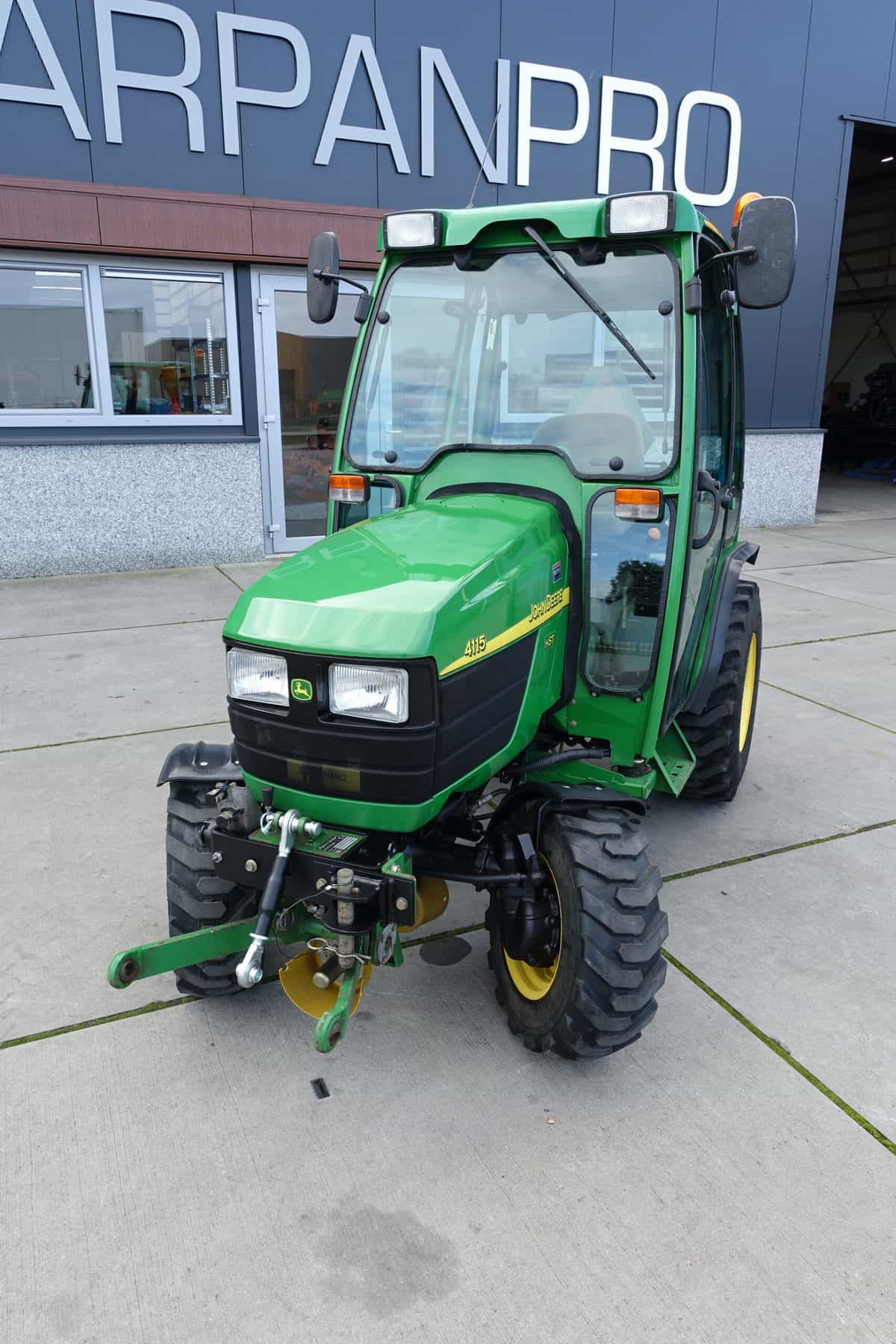 John Deere 4115 4wd HST - Afbeelding 4