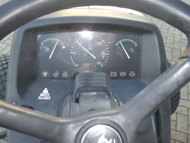 John Deere 4310 4wd HST - Afbeelding 11