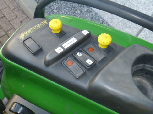 John Deere 4310 4wd HST - Afbeelding 13