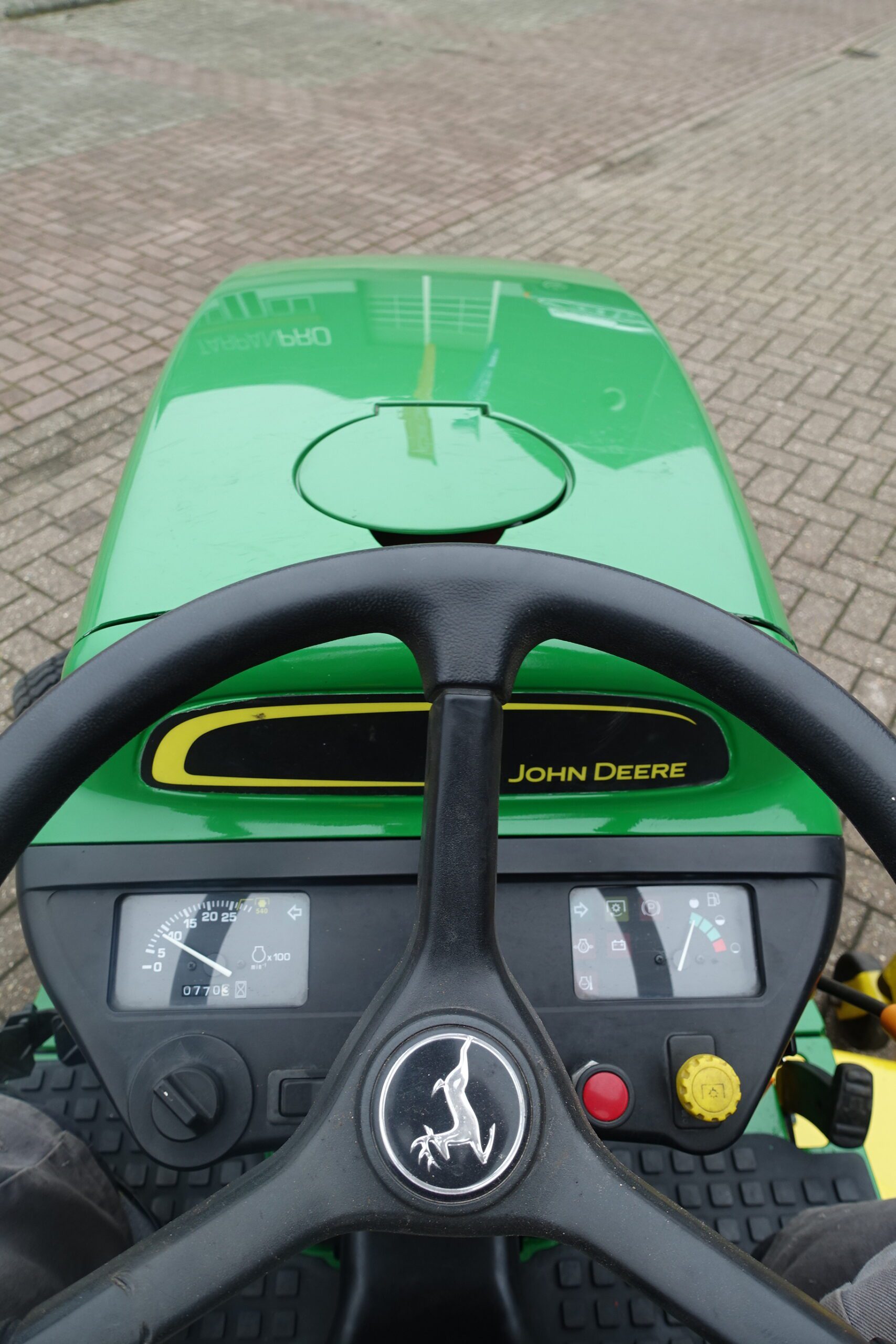 John Deere 4110 4wd HST - Afbeelding 14