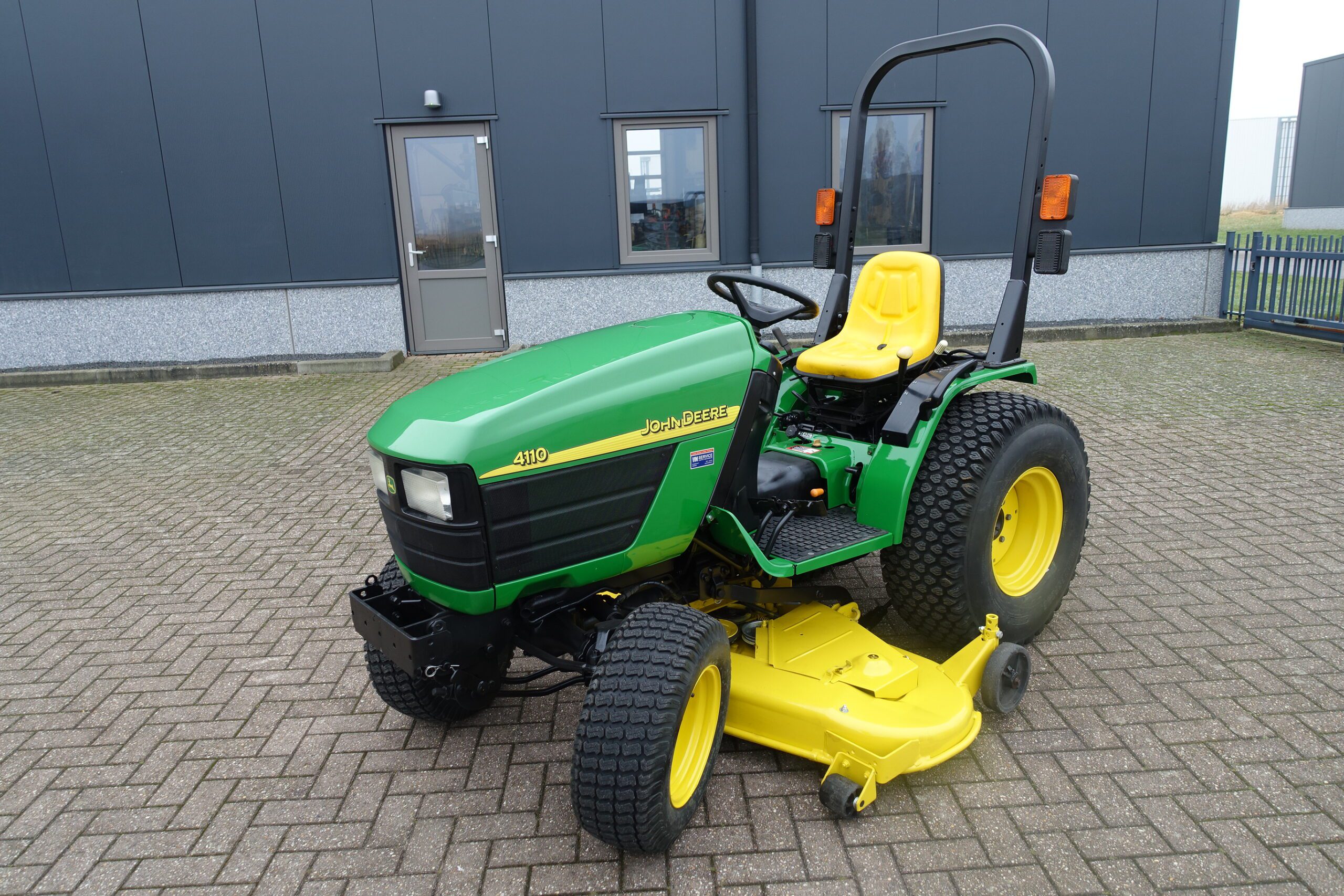 John Deere 4110 4wd HST - Afbeelding 4