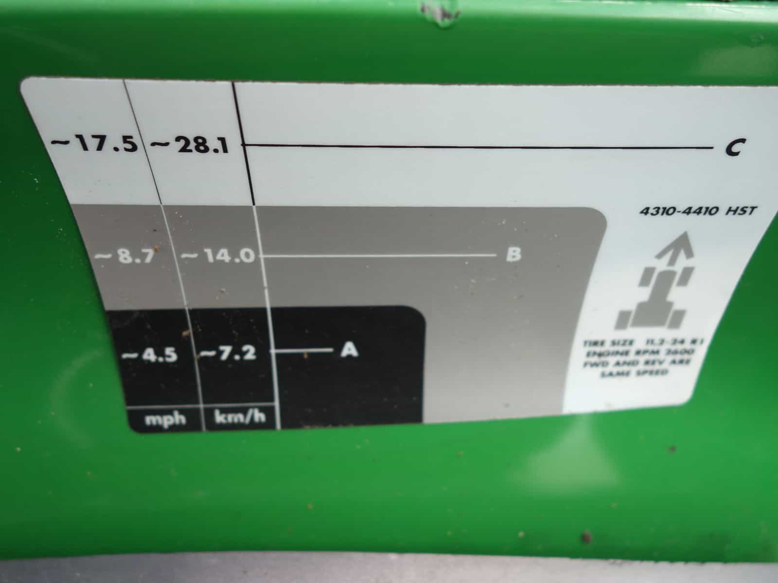 John Deere 4410 4wd HST - Afbeelding 17