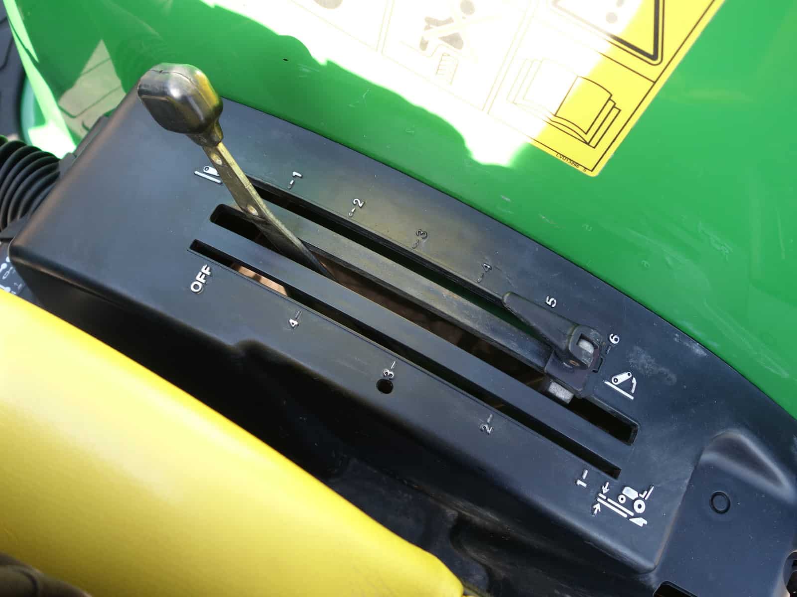 John Deere 4520 4wd HST - Afbeelding 18