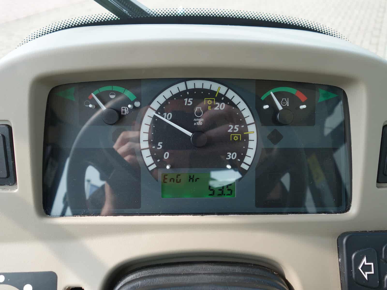 John Deere 3038R 4wd HST - Afbeelding 12