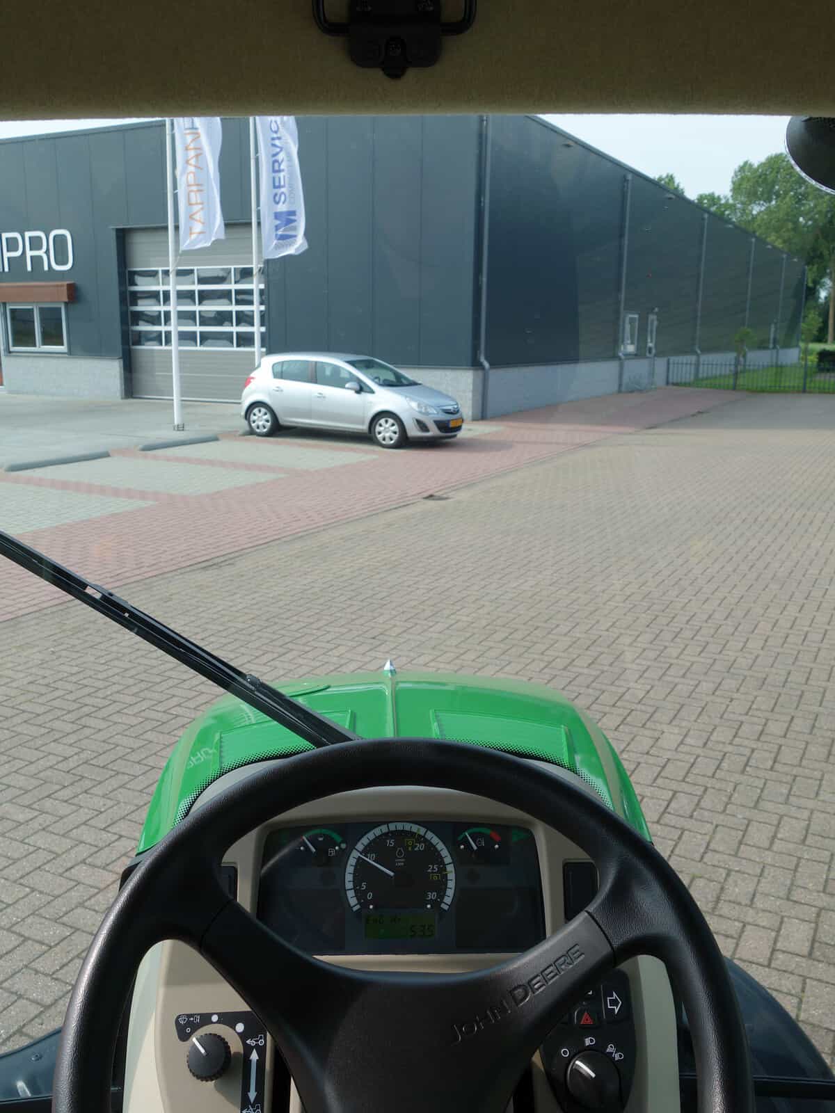 John Deere 3038R 4wd HST - Afbeelding 13