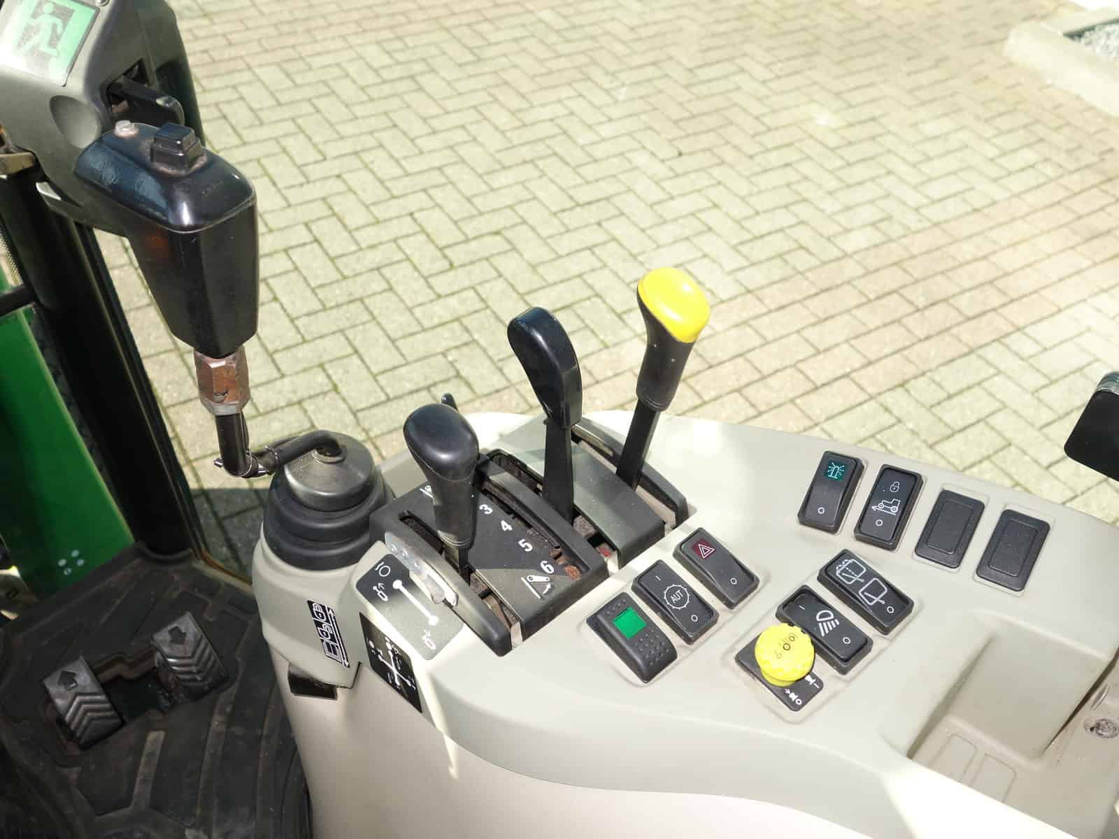 John Deere 4720 4wd HST - Afbeelding 18