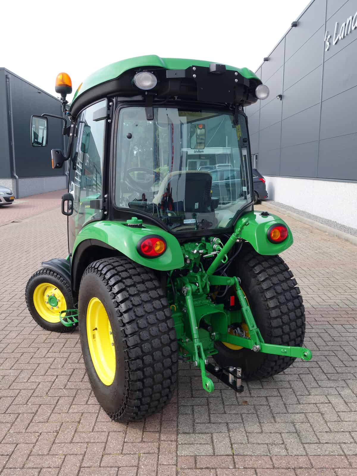 John Deere 3038R 4wd HST - Afbeelding 22