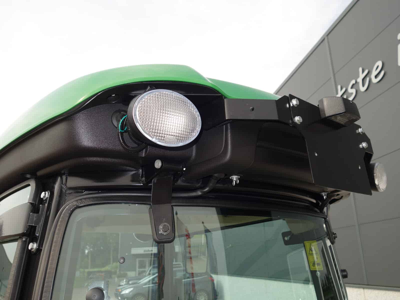 John Deere 3038R 4wd HST - Afbeelding 25