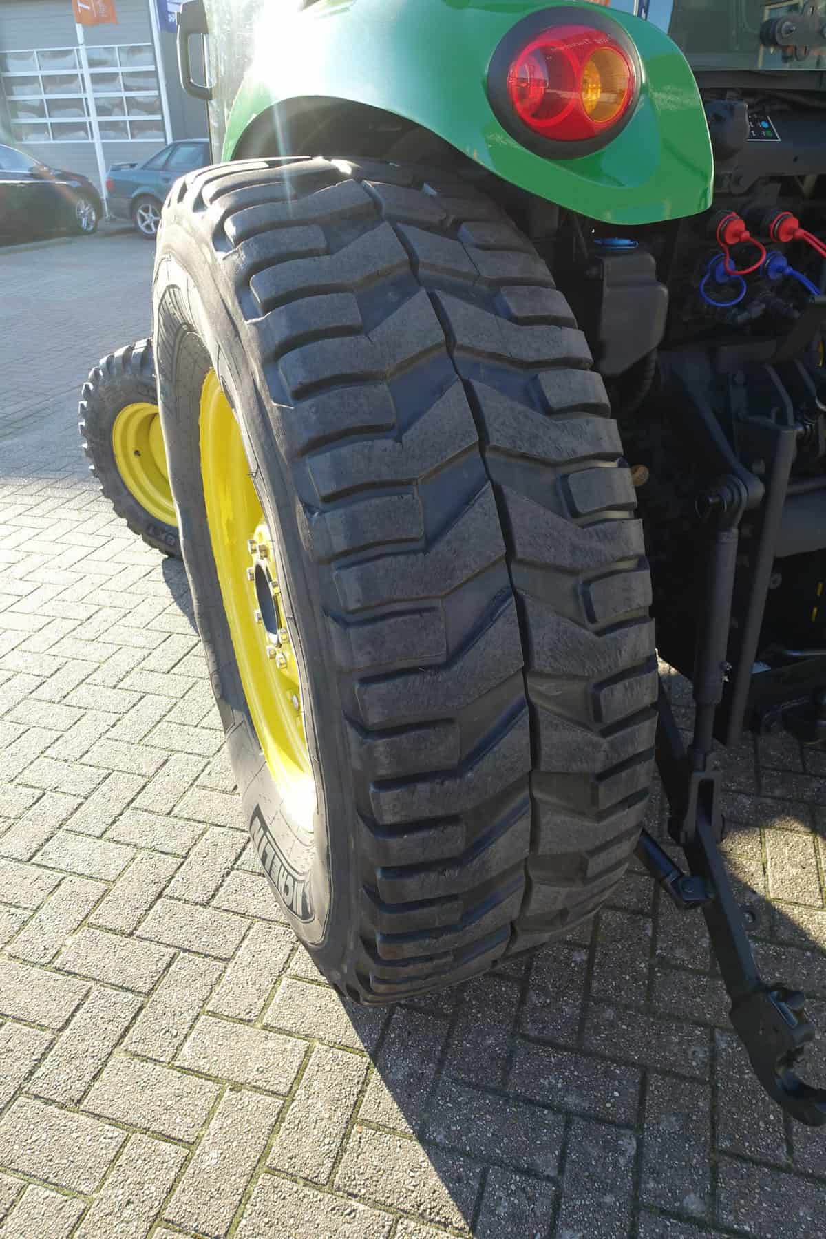 John Deere 4720 4wd HST - Afbeelding 28