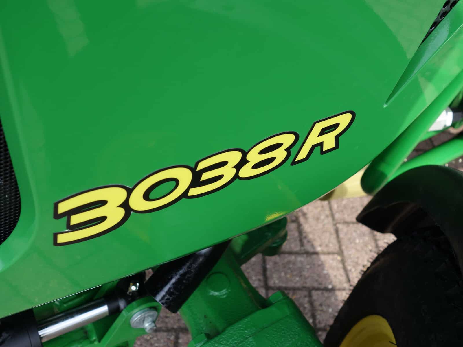 John Deere 3038R 4wd HST - Afbeelding 6