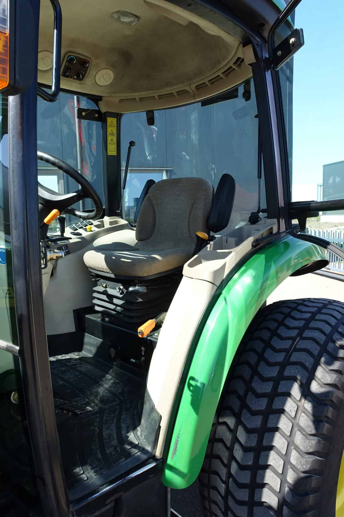 John Deere 4720 4wd HST - Afbeelding 11