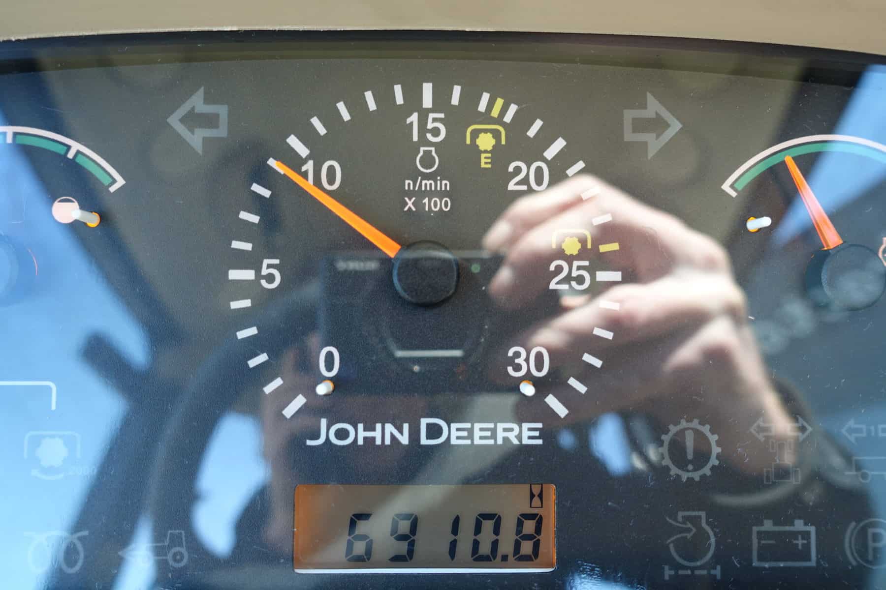 John Deere 4720 4wd HST - Afbeelding 12