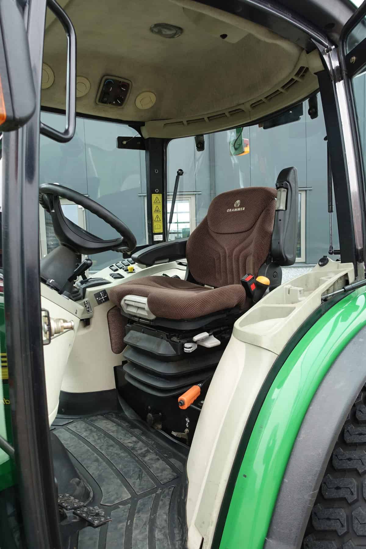 John Deere 4720 4wd HST - Afbeelding 12