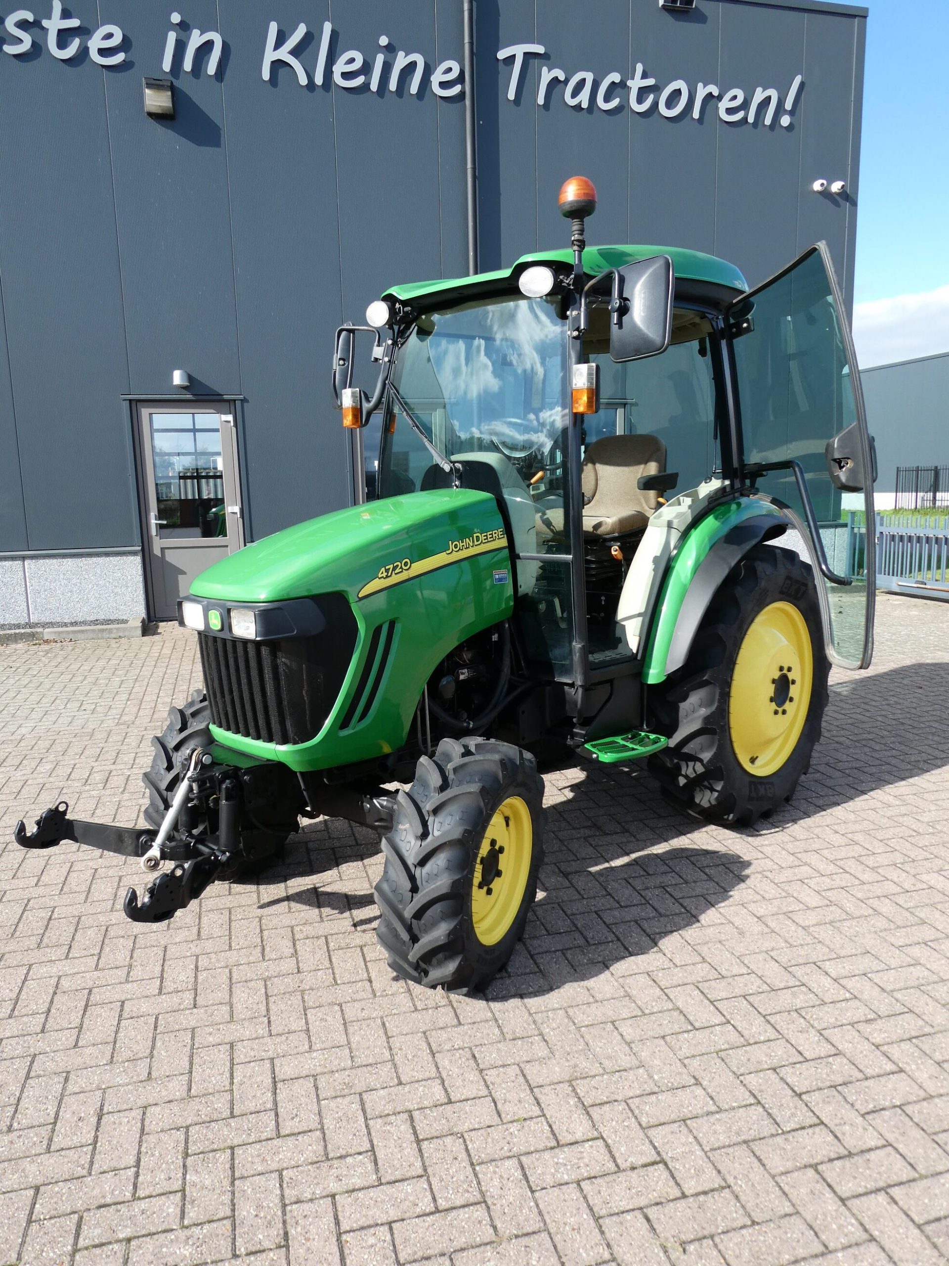 John Deere 4720 4wd HST - Afbeelding 13