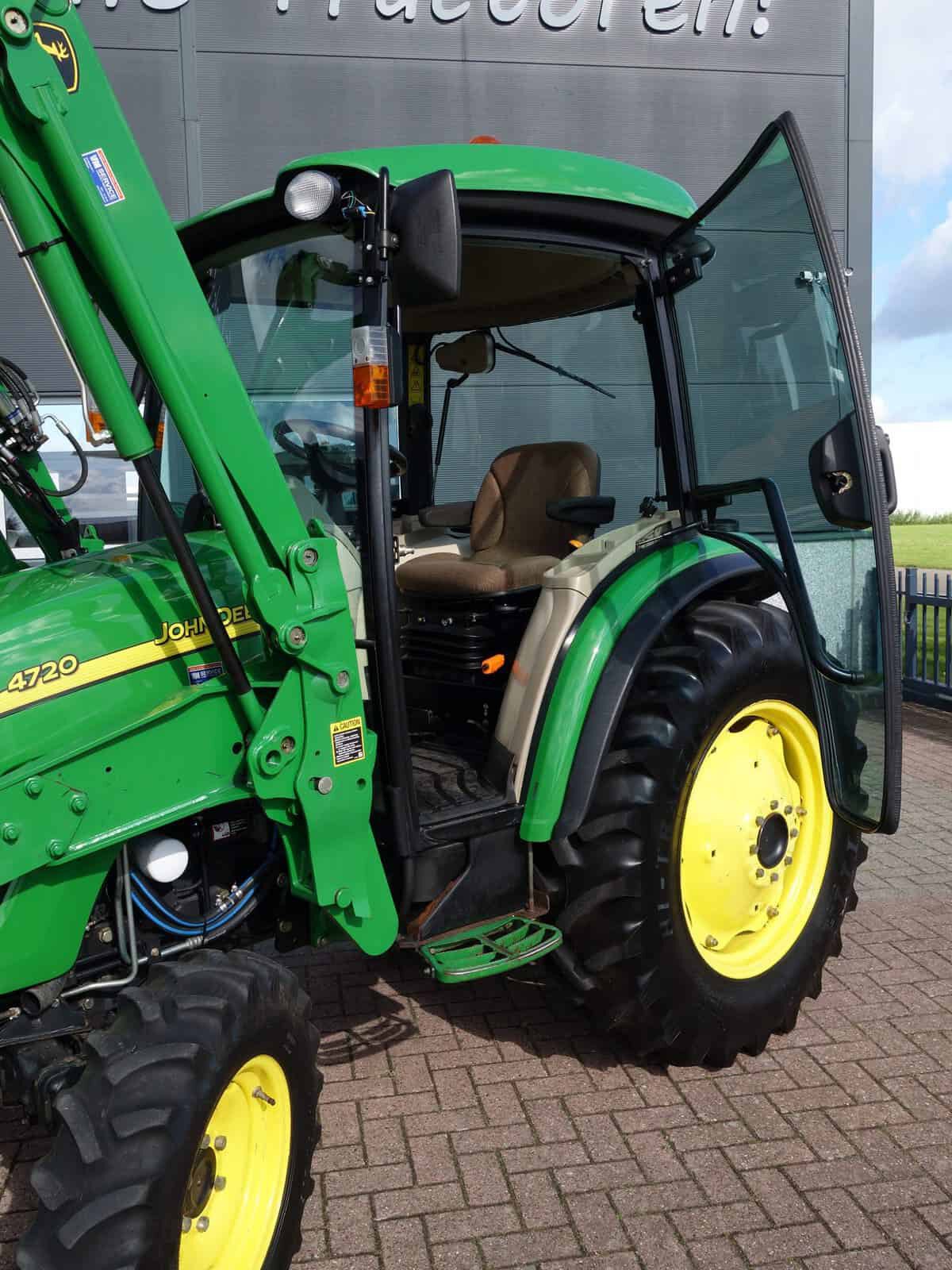 John Deere 4720 4wd HST - Afbeelding 14