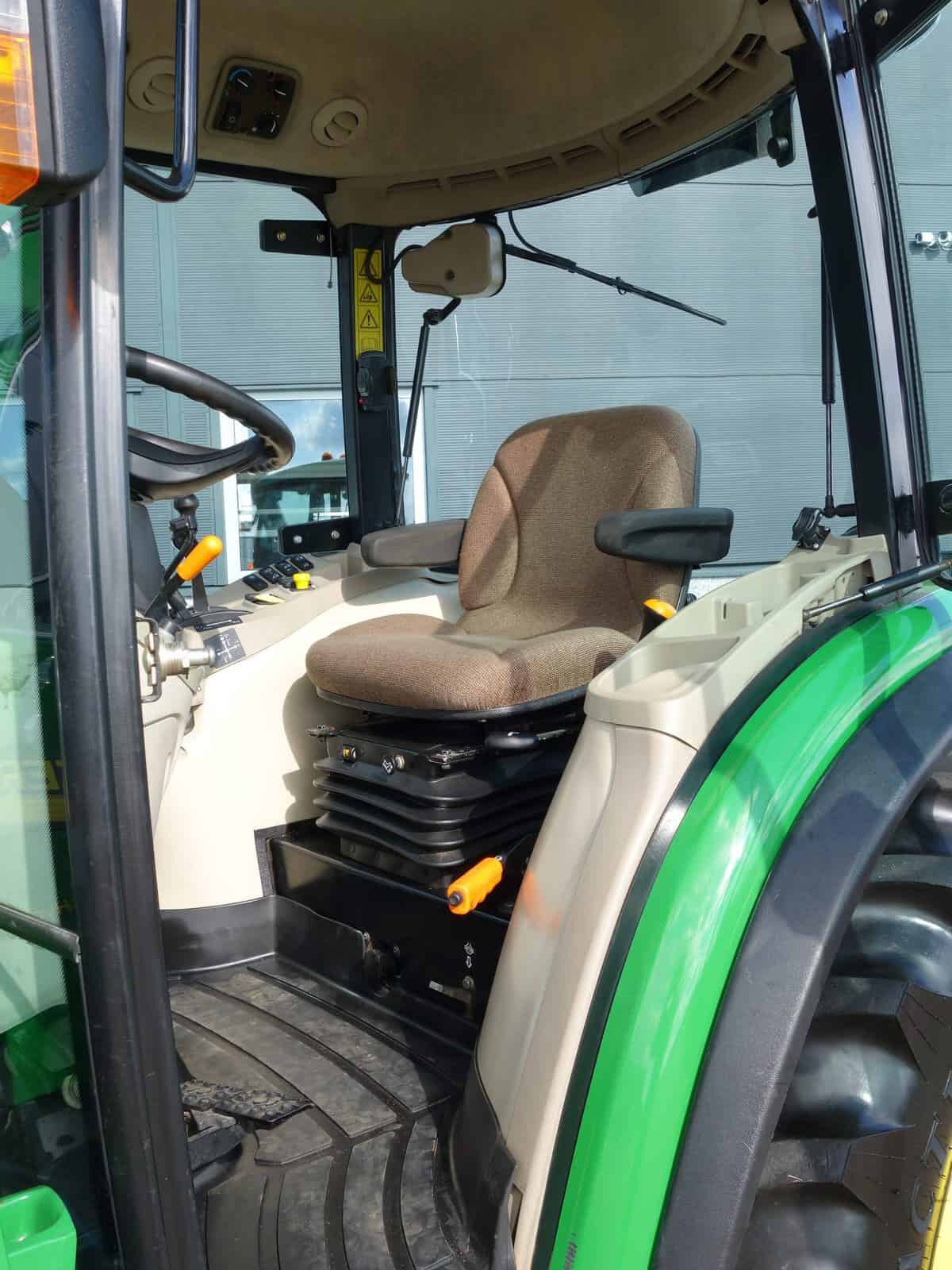 John Deere 4720 4wd HST - Afbeelding 15