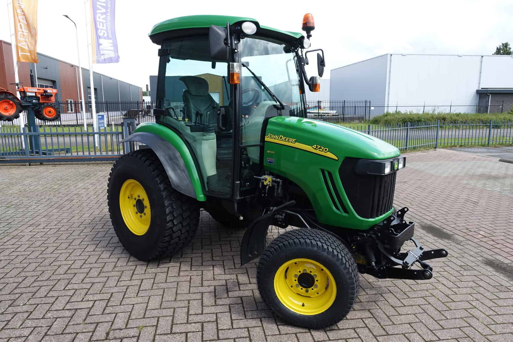 John Deere 4720 4wd HST - Afbeelding 2