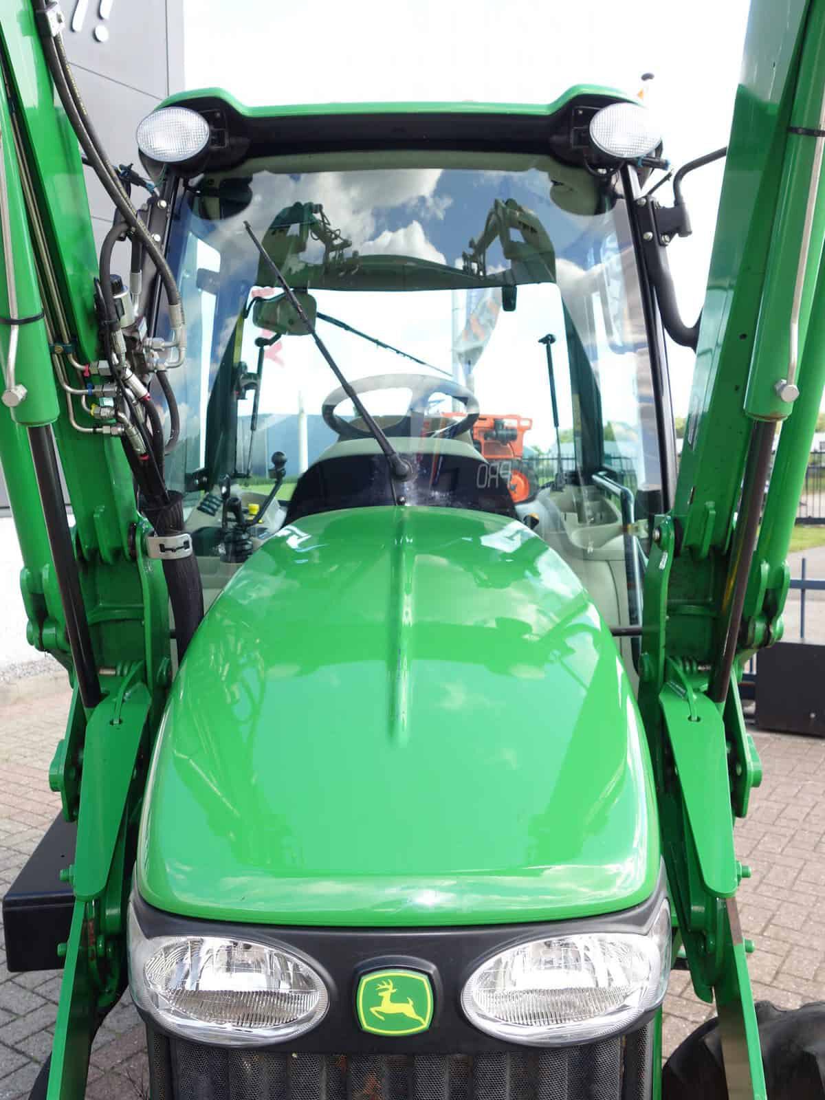 John Deere 4720 4wd HST - Afbeelding 8