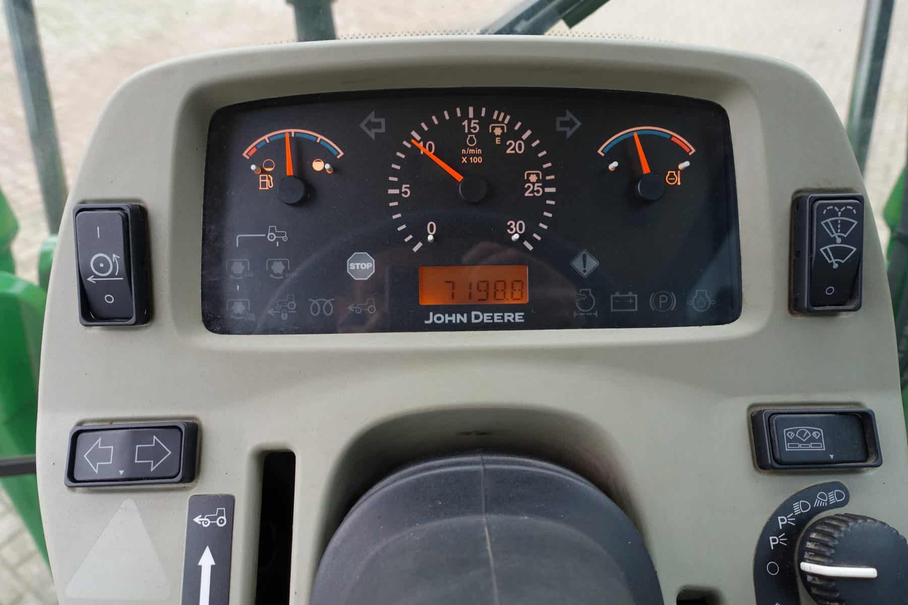 John Deere 4720 4wd HST - Afbeelding 14