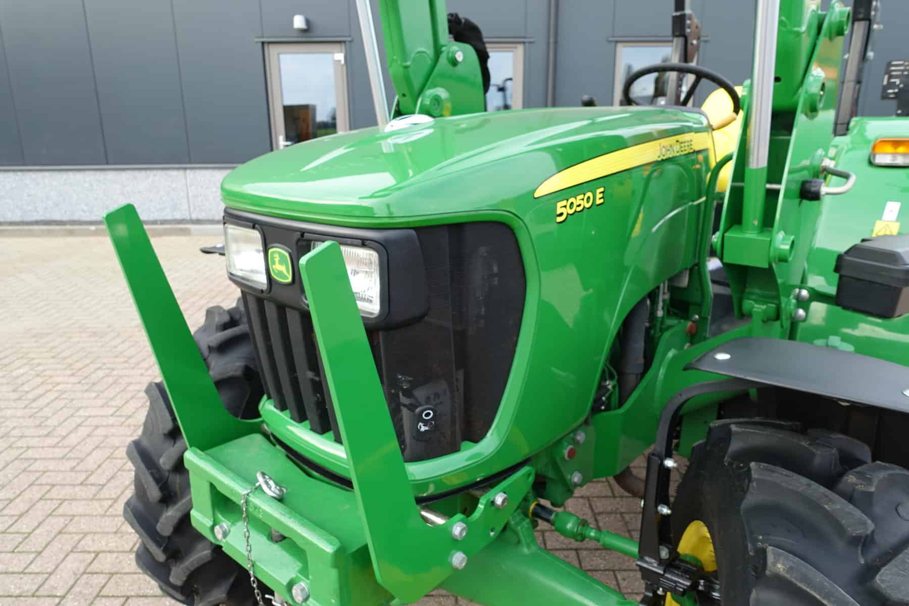 John Deere 5050E 4wd - Afbeelding 5