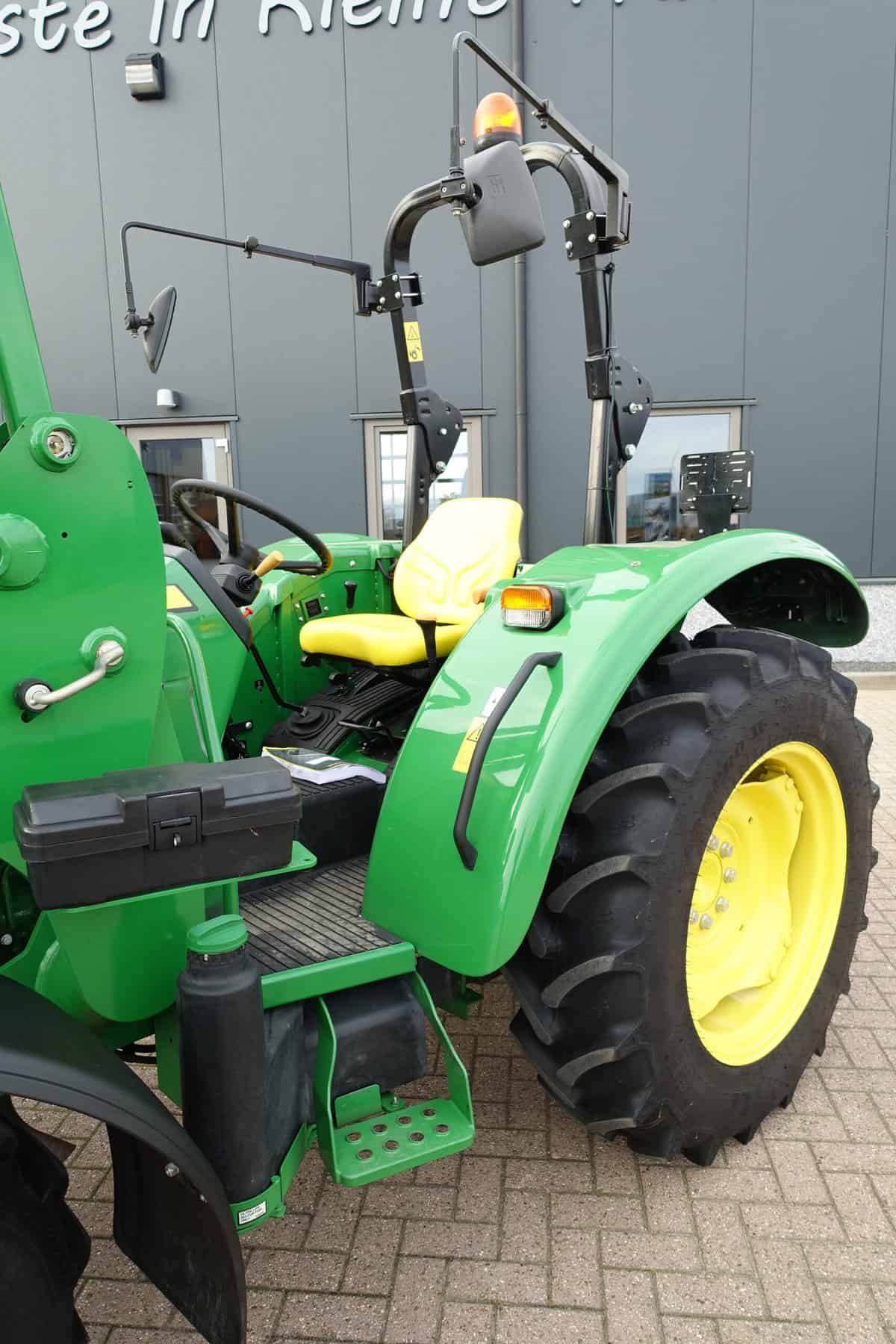 John Deere 5050E 4wd - Afbeelding 9