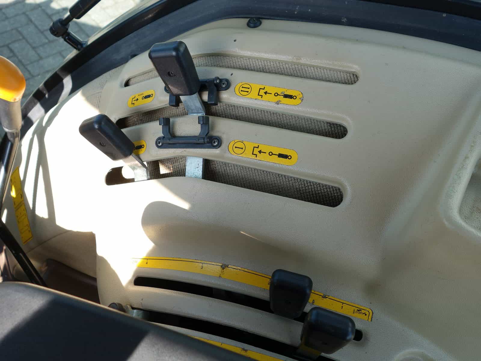 John Deere 5515 4wd - Afbeelding 16