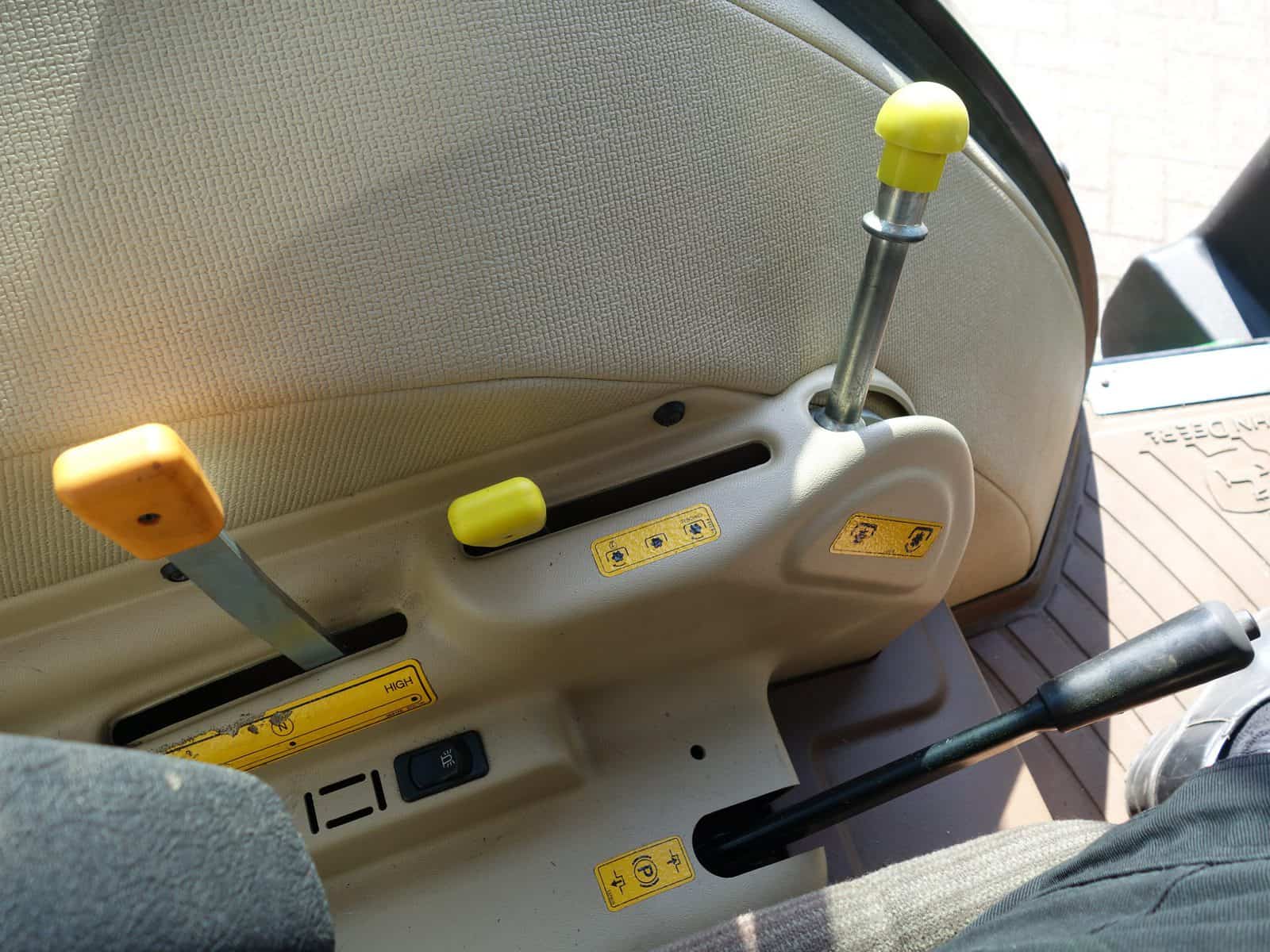 John Deere 5515 4wd - Afbeelding 17