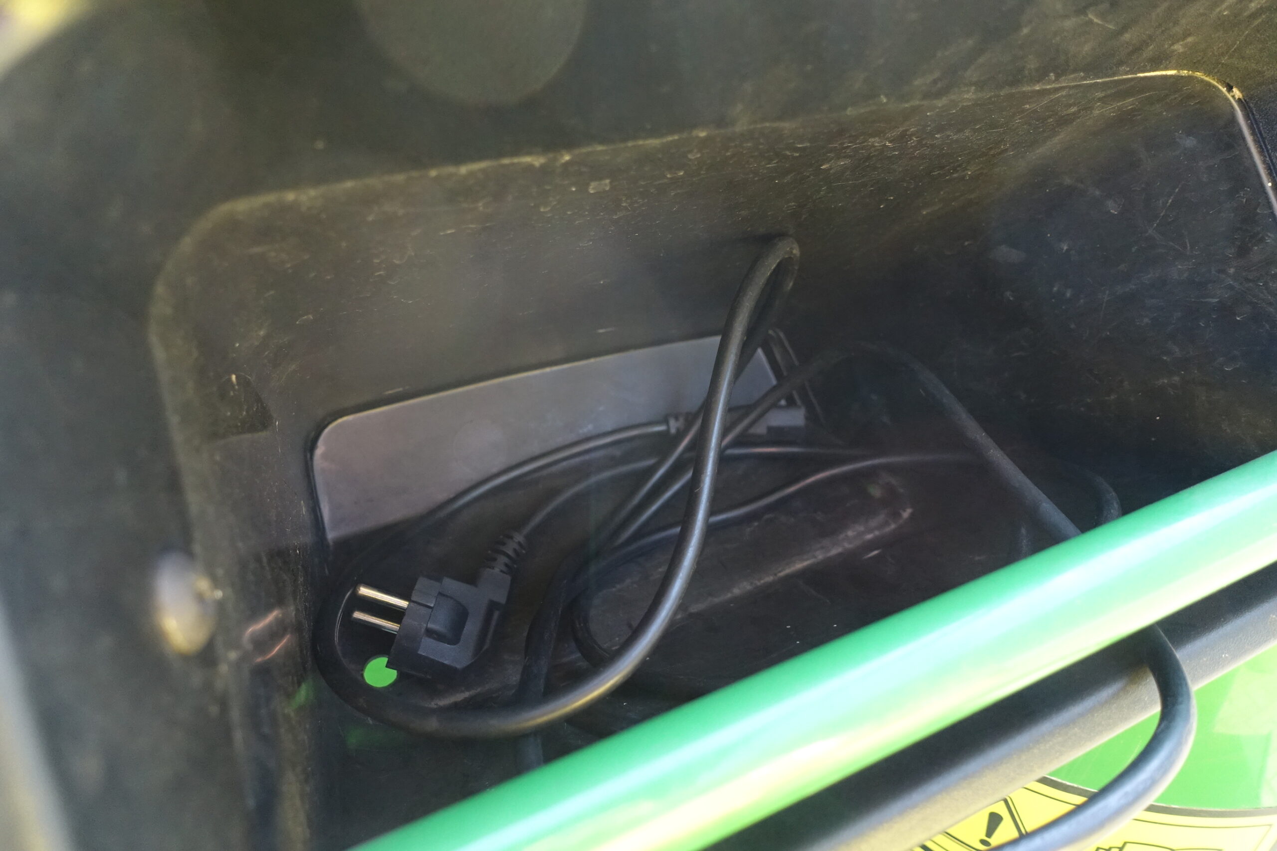 John Deere Gator TE 4x2 - Afbeelding 12