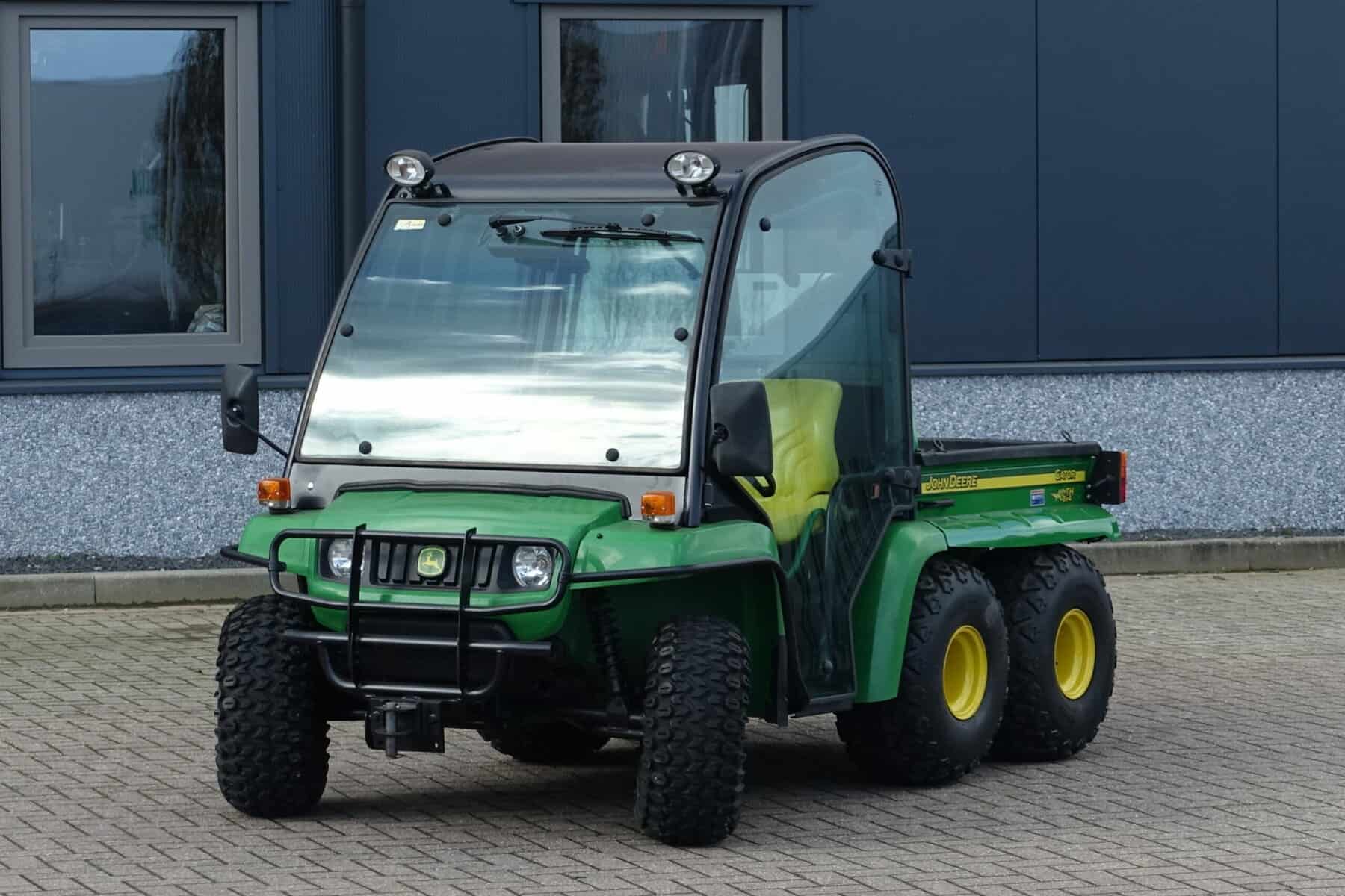 John Deere Gator TH6x4