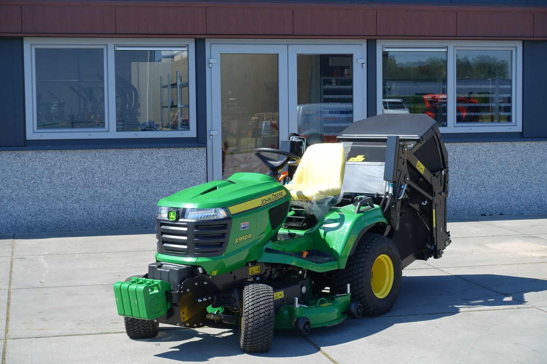 John Deere X950R