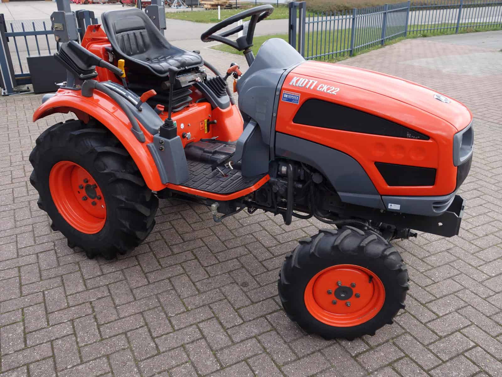 Kioti CK22 4wd - Afbeelding 2