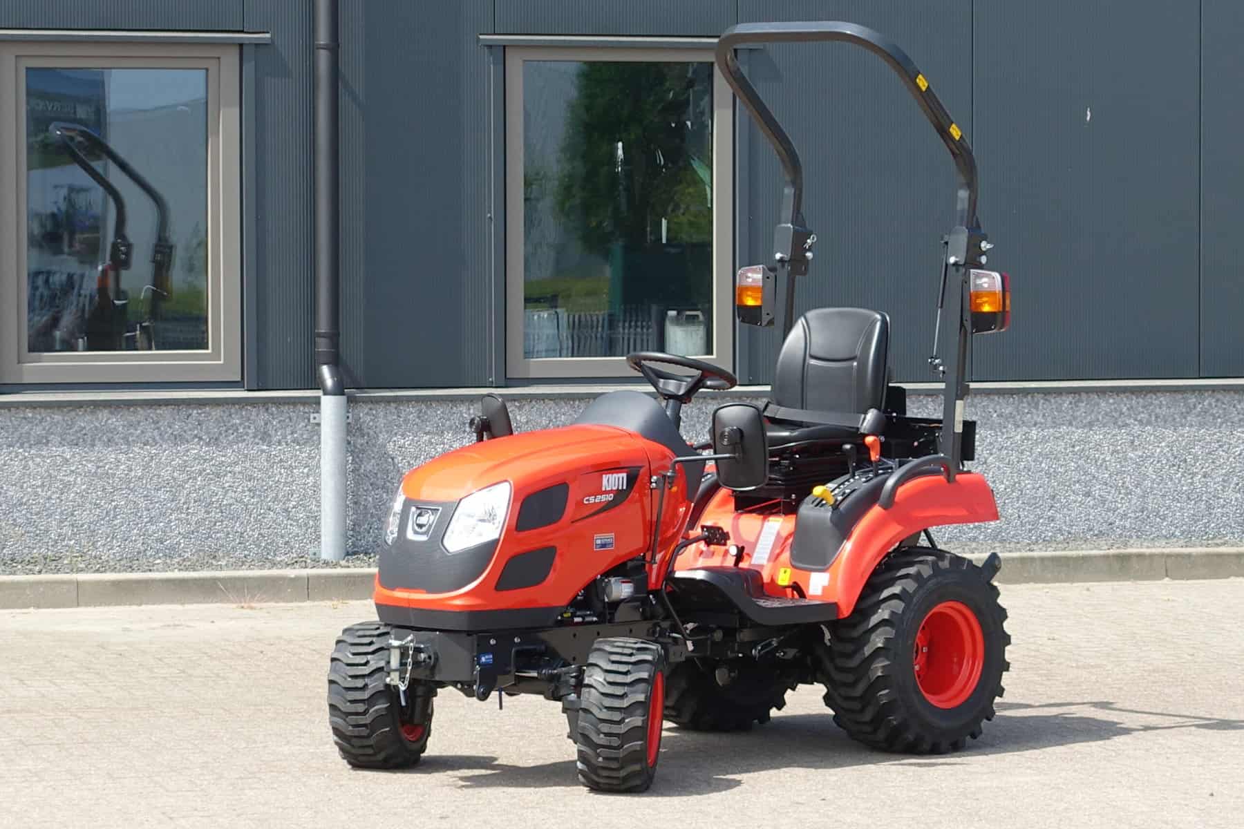 Kioti CS2510 4wd HST