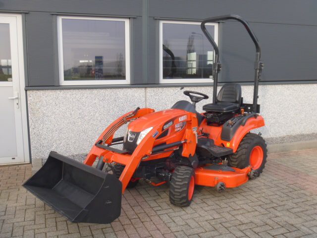 Kioti CS2610 4wd HST