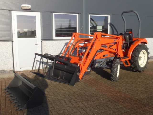 Kioti DK35 4wd - Afbeelding 2