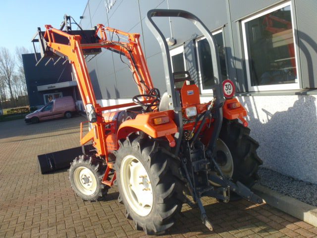 Kioti DK35 4wd - Afbeelding 21