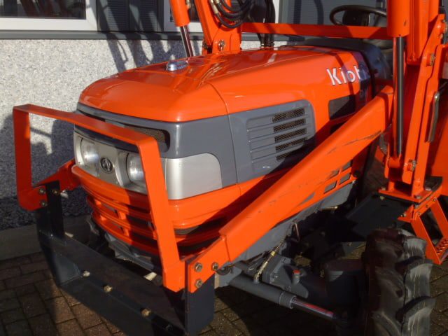 Kioti DK35 4wd - Afbeelding 6