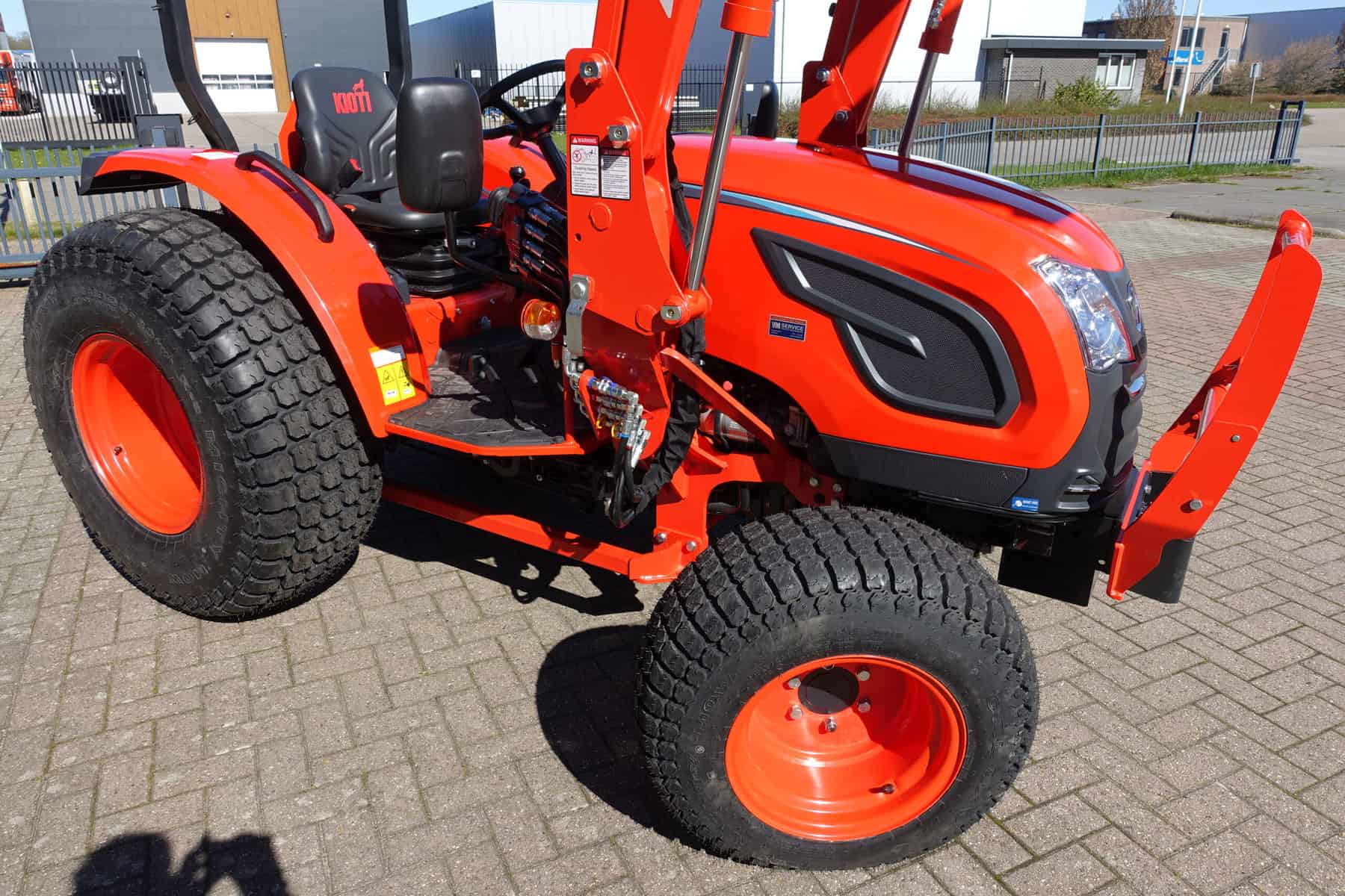 Kioti DK4520 4wd HST - Afbeelding 2