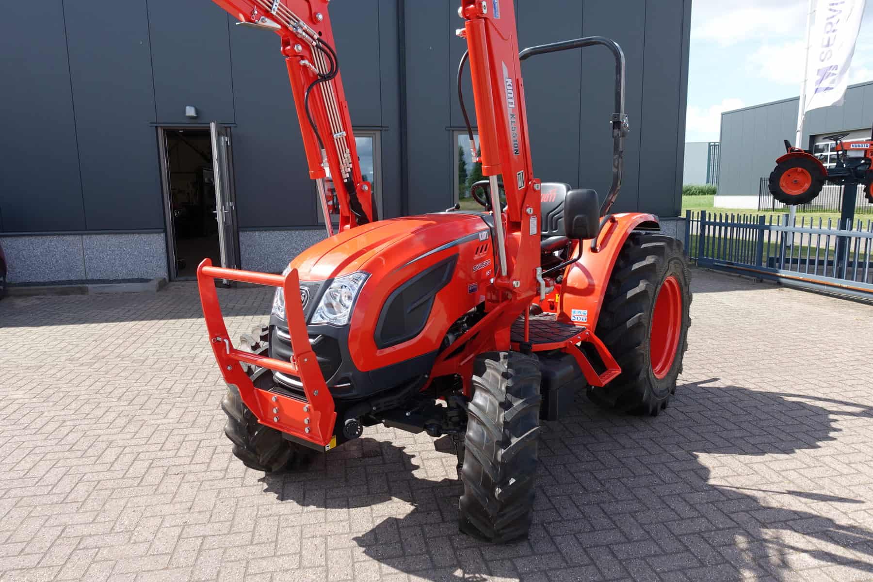 Kioti DK4520 4wd HST - Afbeelding 4