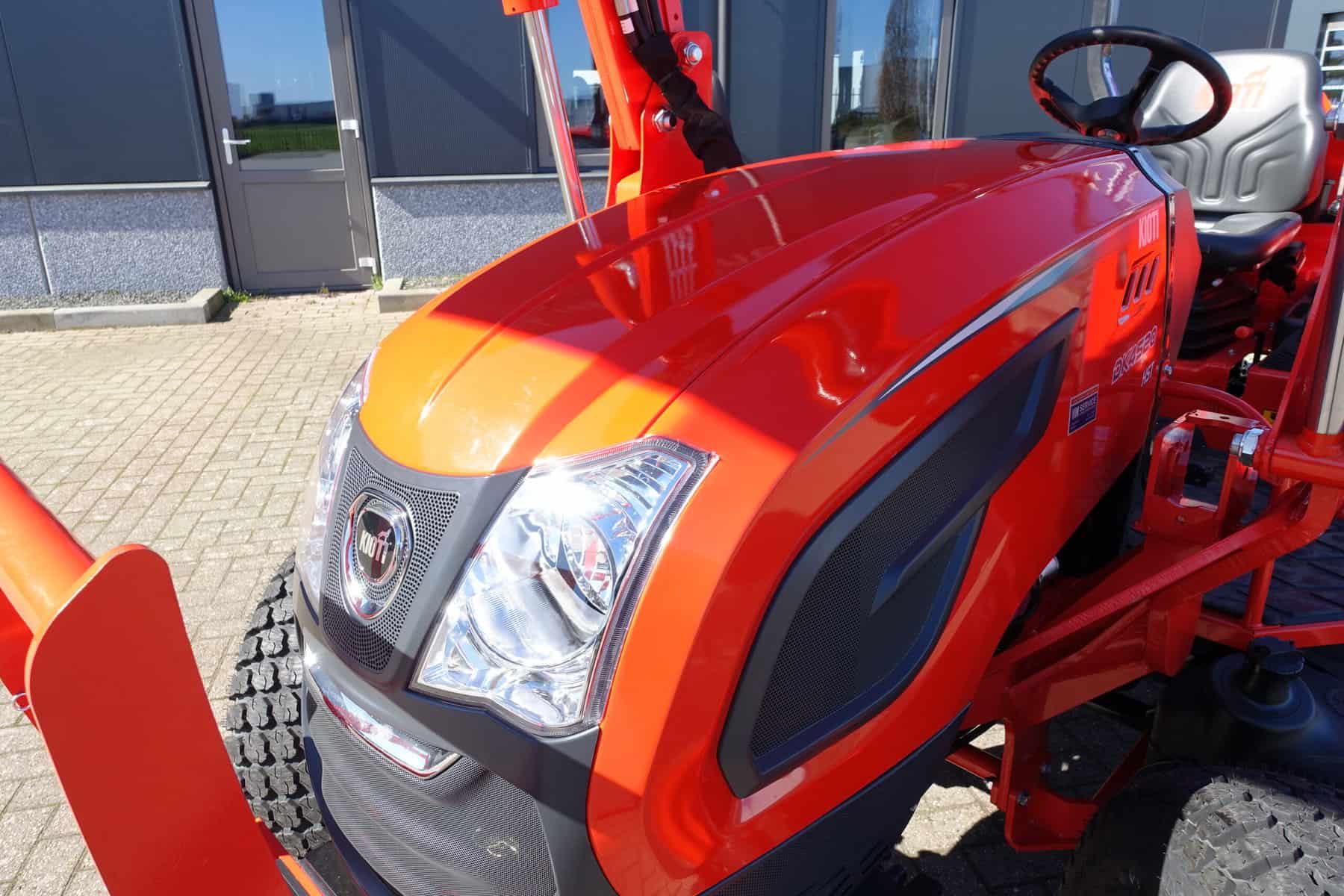 Kioti DK4520 4wd HST - Afbeelding 6