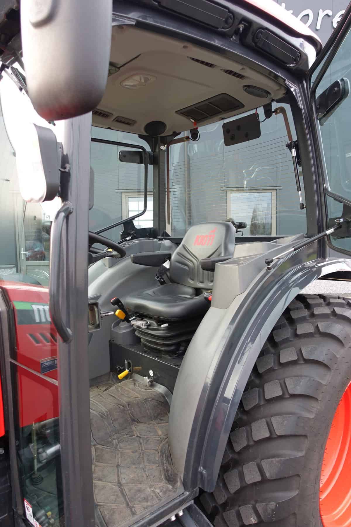 Kioti DK6010 4wd HST - Afbeelding 11