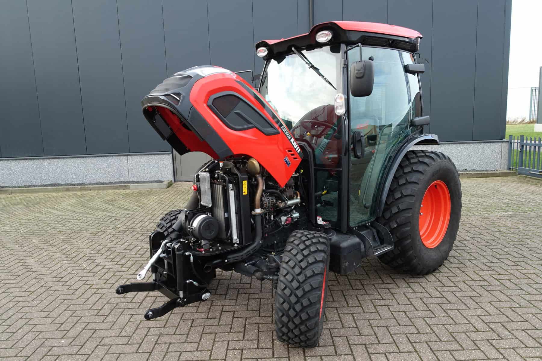 Kioti DK6010 4wd HST - Afbeelding 36