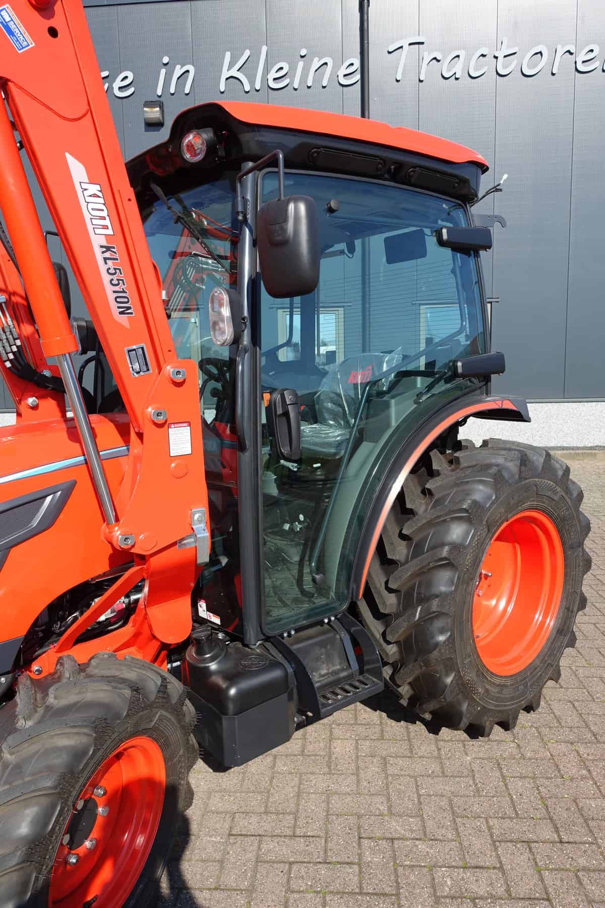 Kioti DK6020 4wd HST - Afbeelding 11