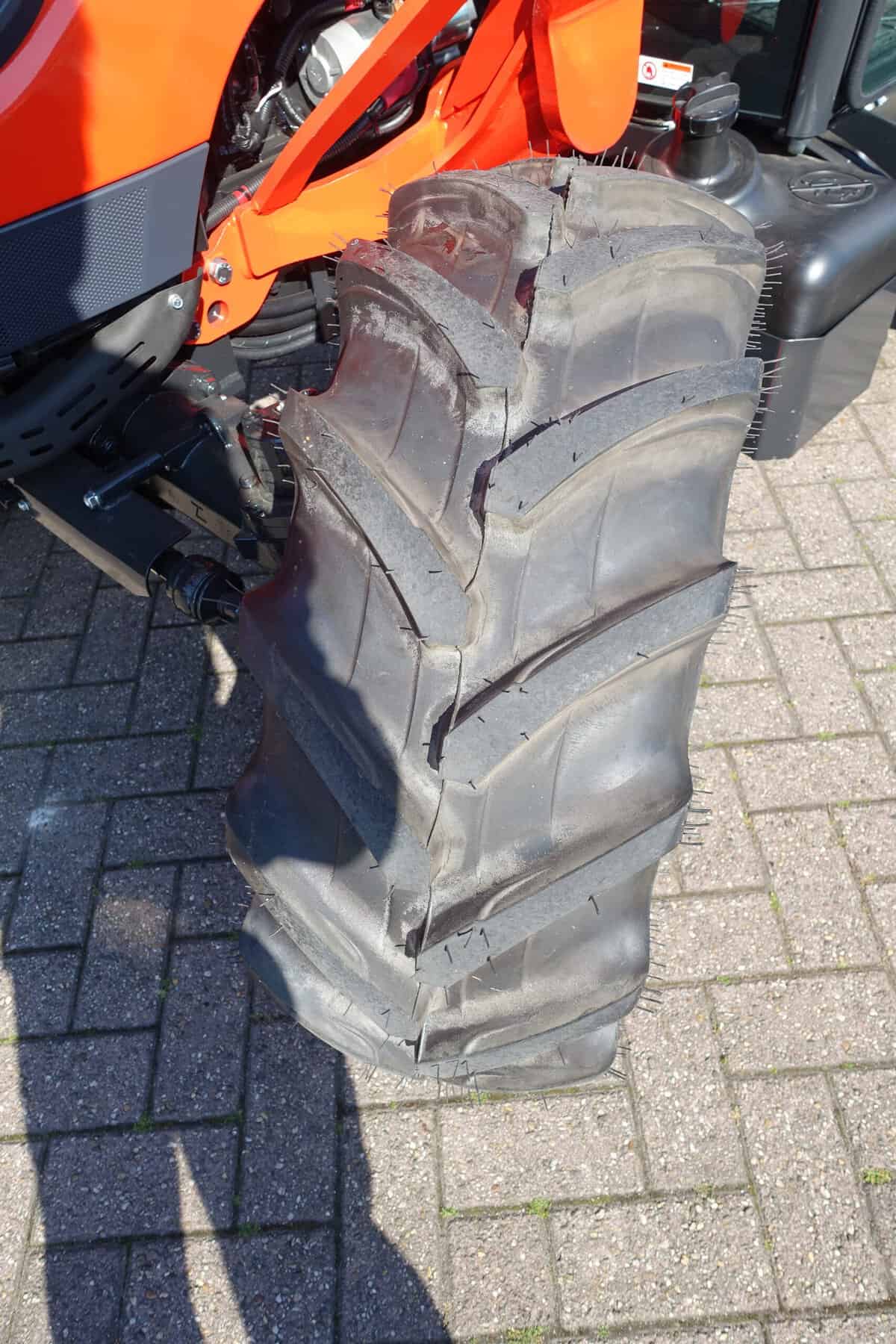 Kioti DK6020 4wd HST - Afbeelding 38