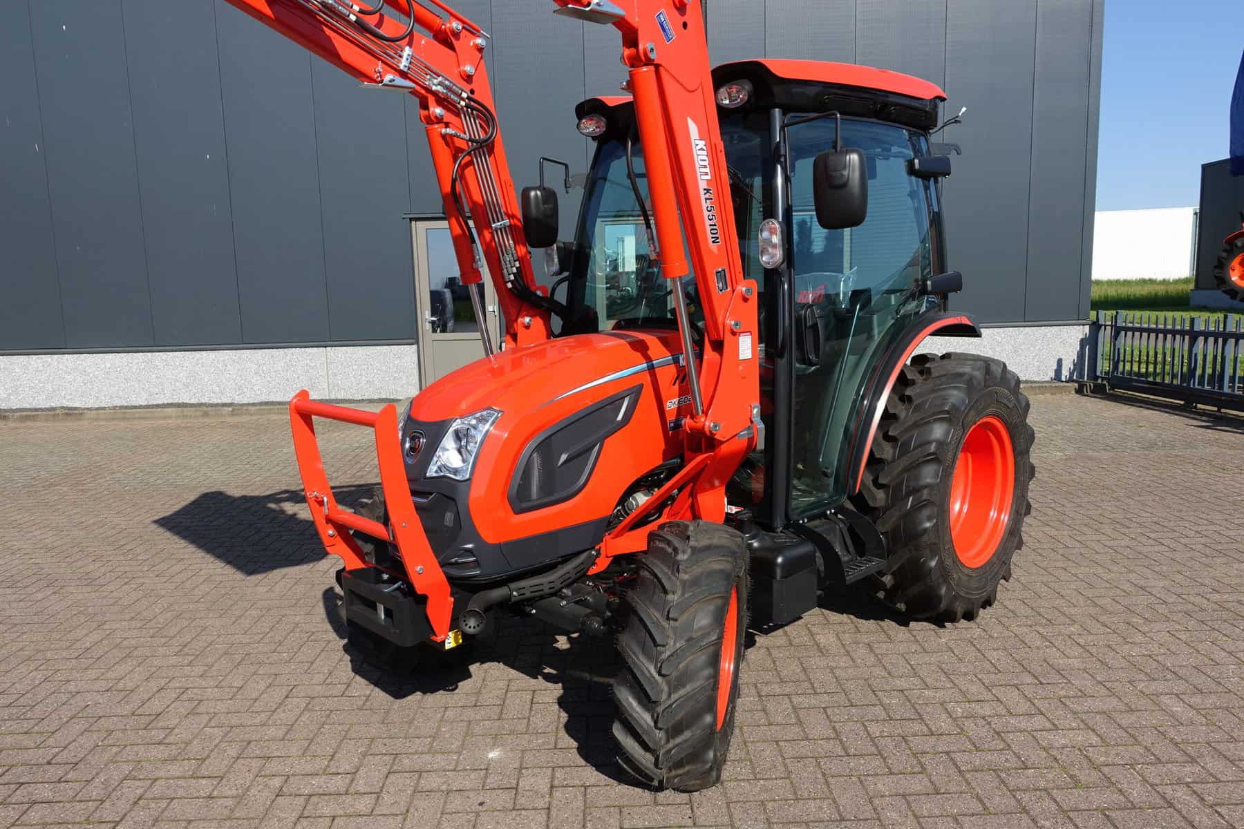 Kioti DK6020 4wd HST - Afbeelding 4