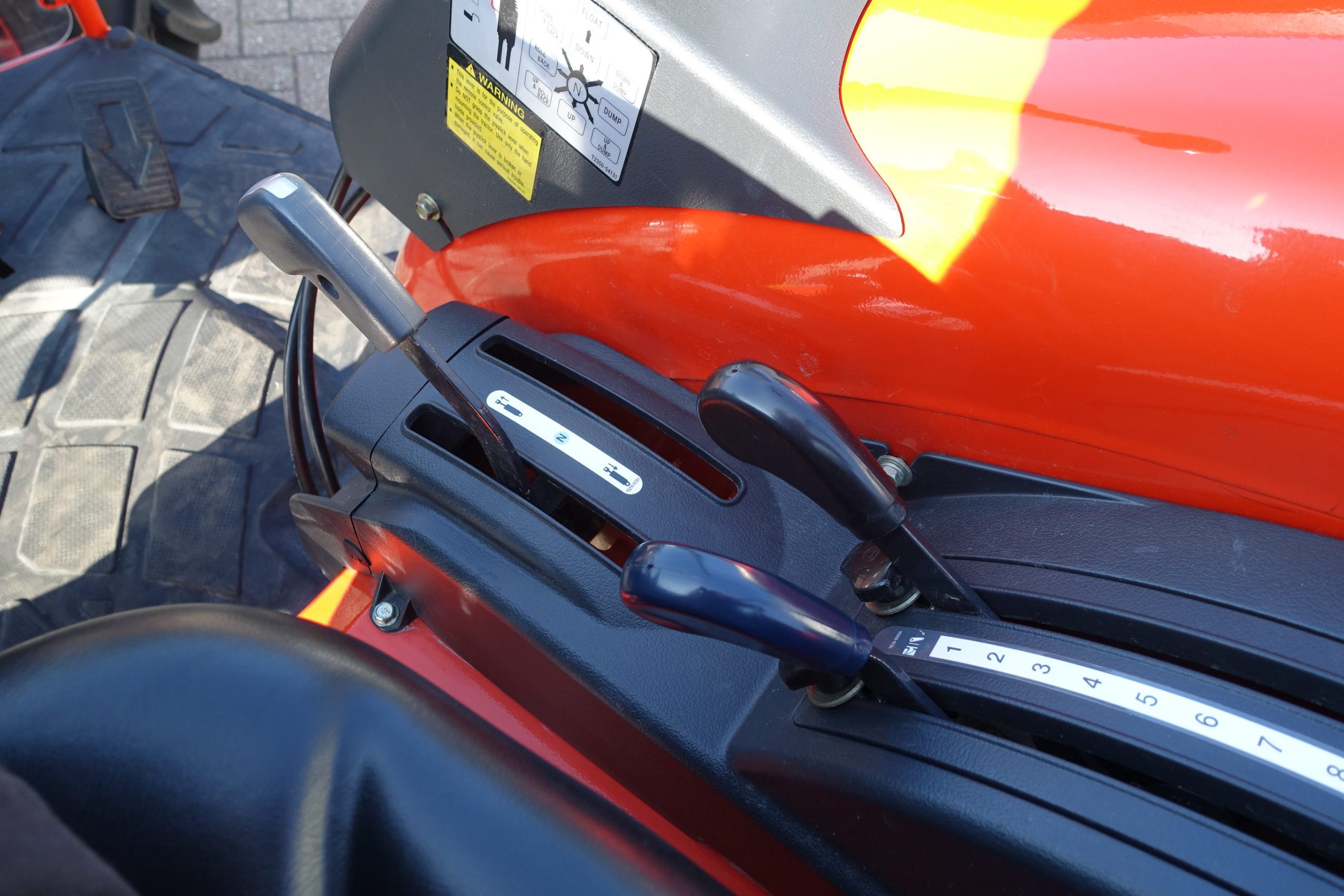 Kioti NX5020 4wd HST - Afbeelding 18