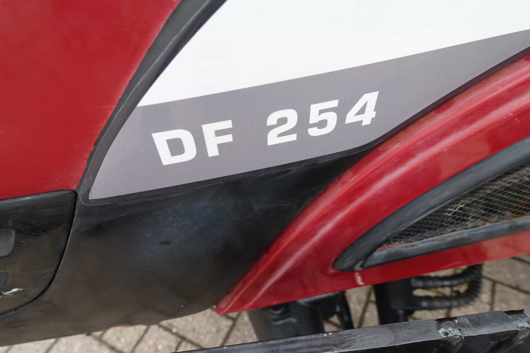 Knegt DF254 G2 4wd - Afbeelding 8