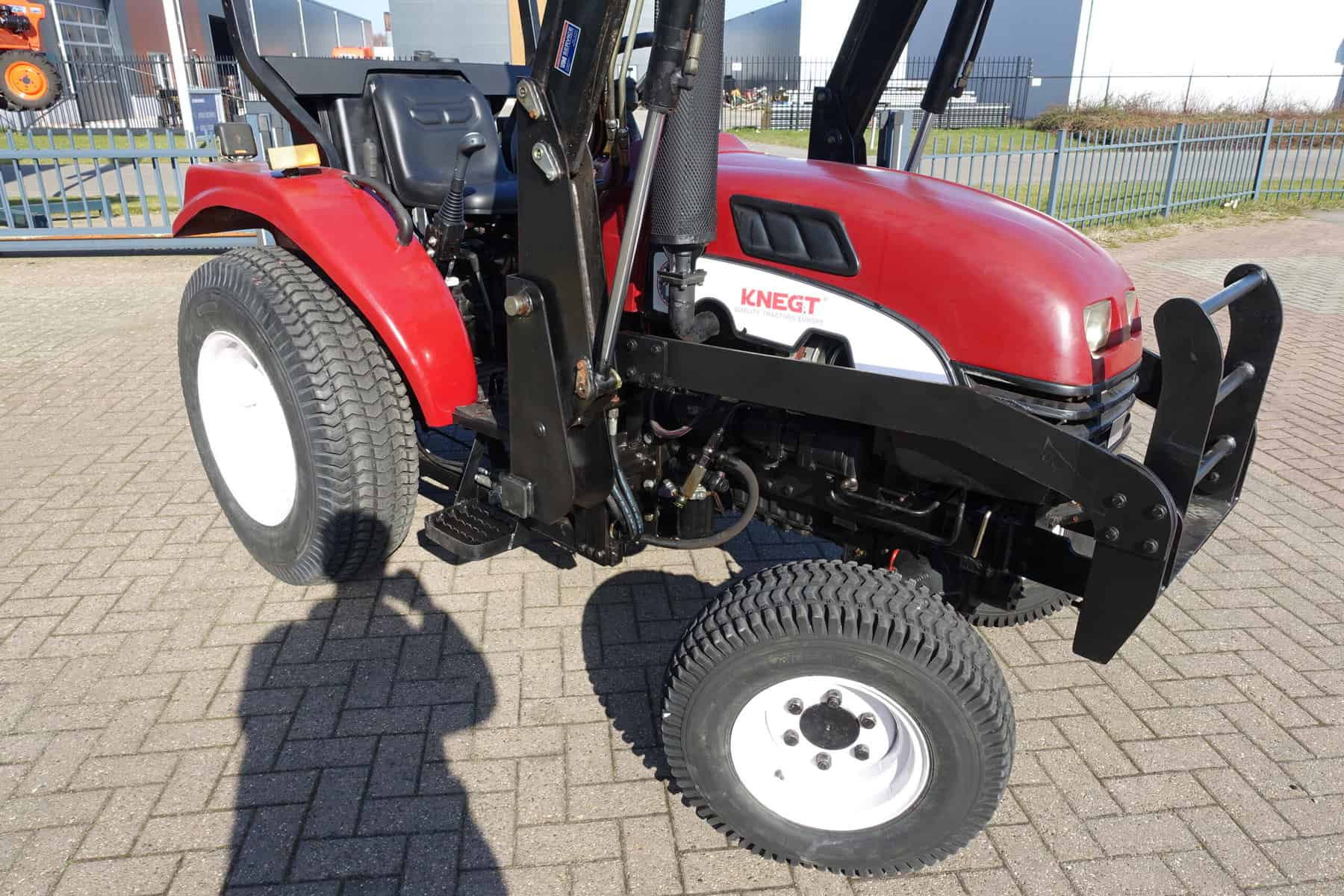 Knegt DF254 G2 4wd - Afbeelding 2